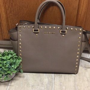 Michael Kors Selma Studded Satchel 100% Authentic!